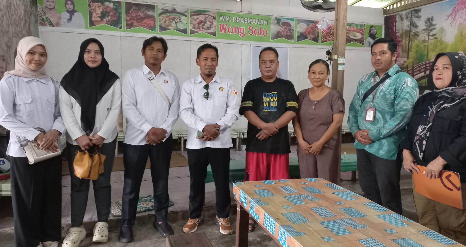 Bawaslu Seruyan Lakukan Pengawasan Coklit Terbatas Terhadap Pemilih Luar Negeri di Desa Persil Raya