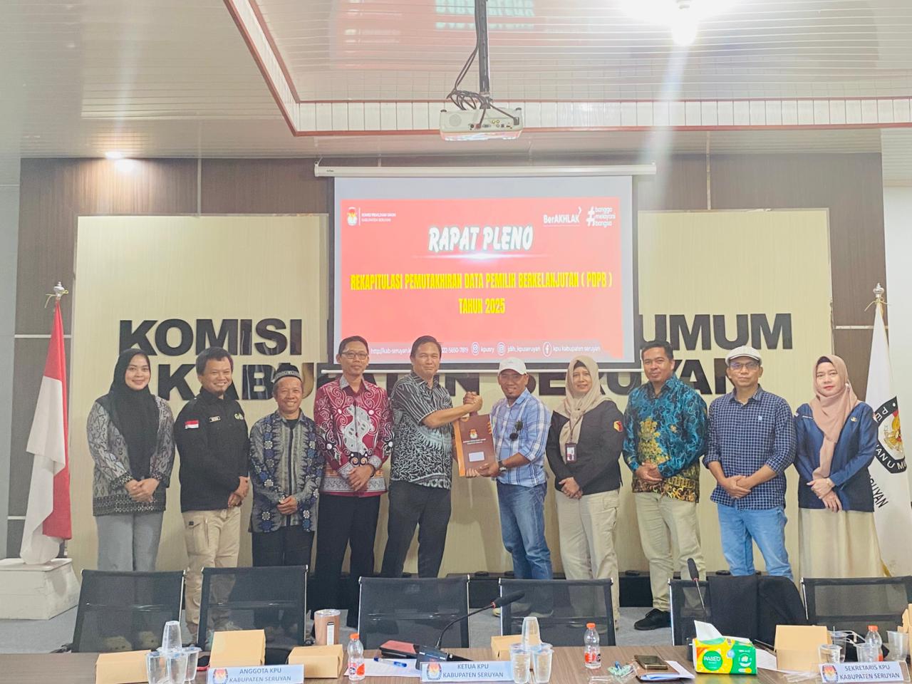 Bawaslu Kabupaten Seruyan Bersama Bawaslu Provinsi Kalimantan Tengah Lakukan Pengawasan Langsung PDPB Triwulan IV