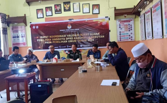Validasi dan Verifikasi Draft Surat Suara Pemilu Tahun 2024 : Bawaslu Awasi Penetapan DCT