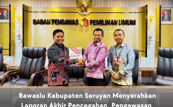 Bawaslu Kabupaten Seruyan Menyerahkan Laporan Akhir Pencegahan, Pengawasan, Pengawasan Partisipatif dan Hubungan Antar Lembaga ke Bawaslu RI di Jakarta 