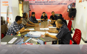 Rapat Layanan Pemantauan dan Evaluasi Bawaslu Kabupaten Seruyan