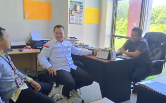  Bawaslu Kabupaten Seruyan  Melaksanakan Pengawasan Singkronisasi DPT dengan DP4 Ditjen Dukcapil di KPU Kab Seruyan
