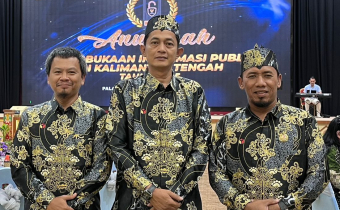 Bawaslu Kabupaten Seruyan Raih Penghargaan Terbaik 3 Anugerah Keterbukaan Informasi Publik 2025